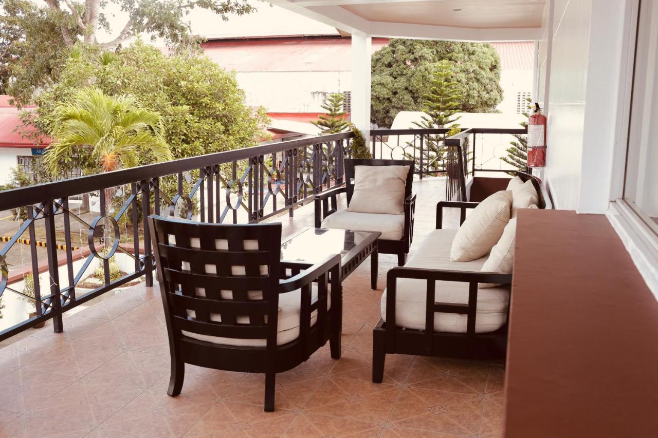 Amalfi718 Hotel Lipa City Esterno foto